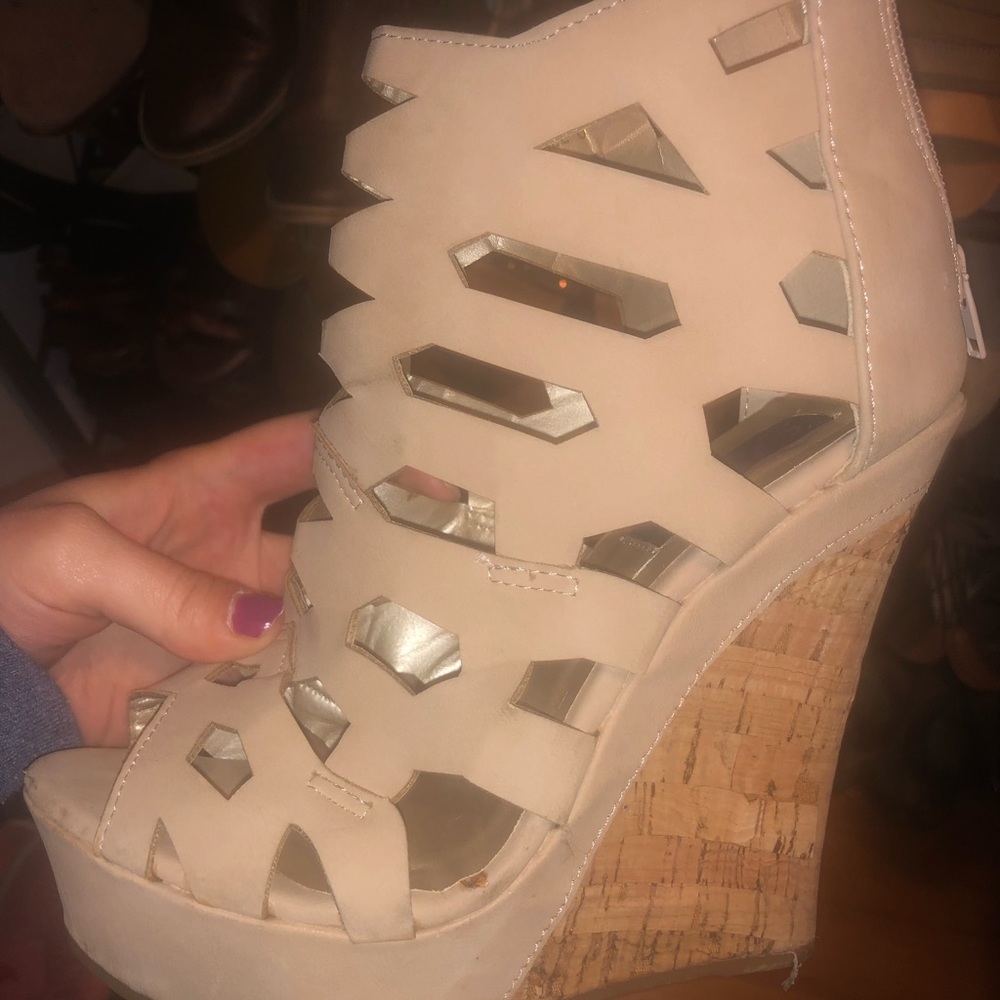 Wedge sandals